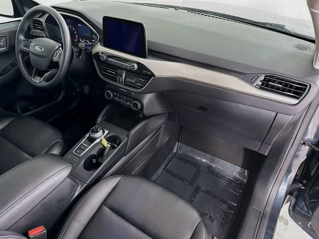 Thumbnail: 2022 Ford Escape - 33