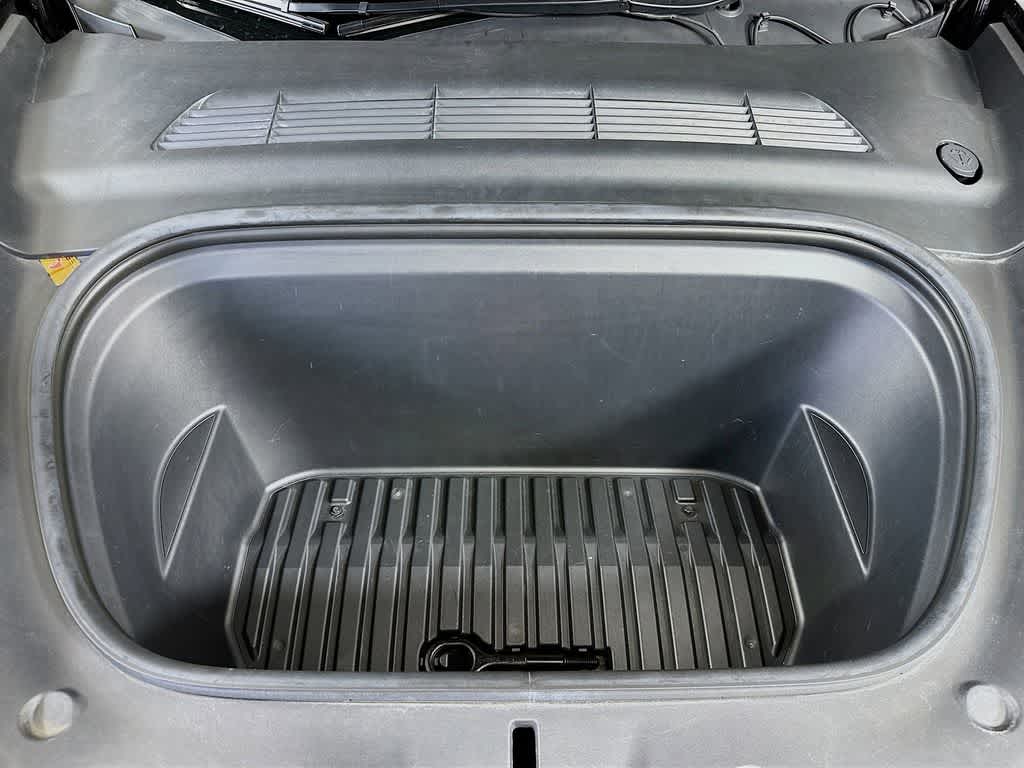 Thumbnail: 2022 Tesla Model Y - 9