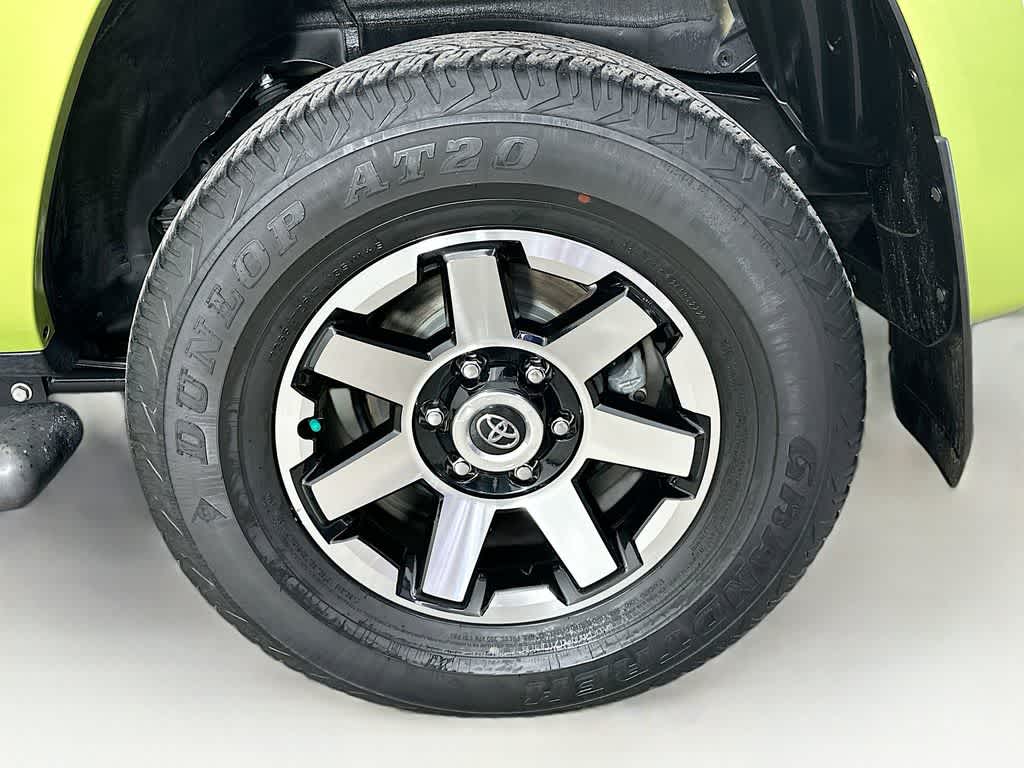 Thumbnail: 2023 Toyota 4Runner - 8