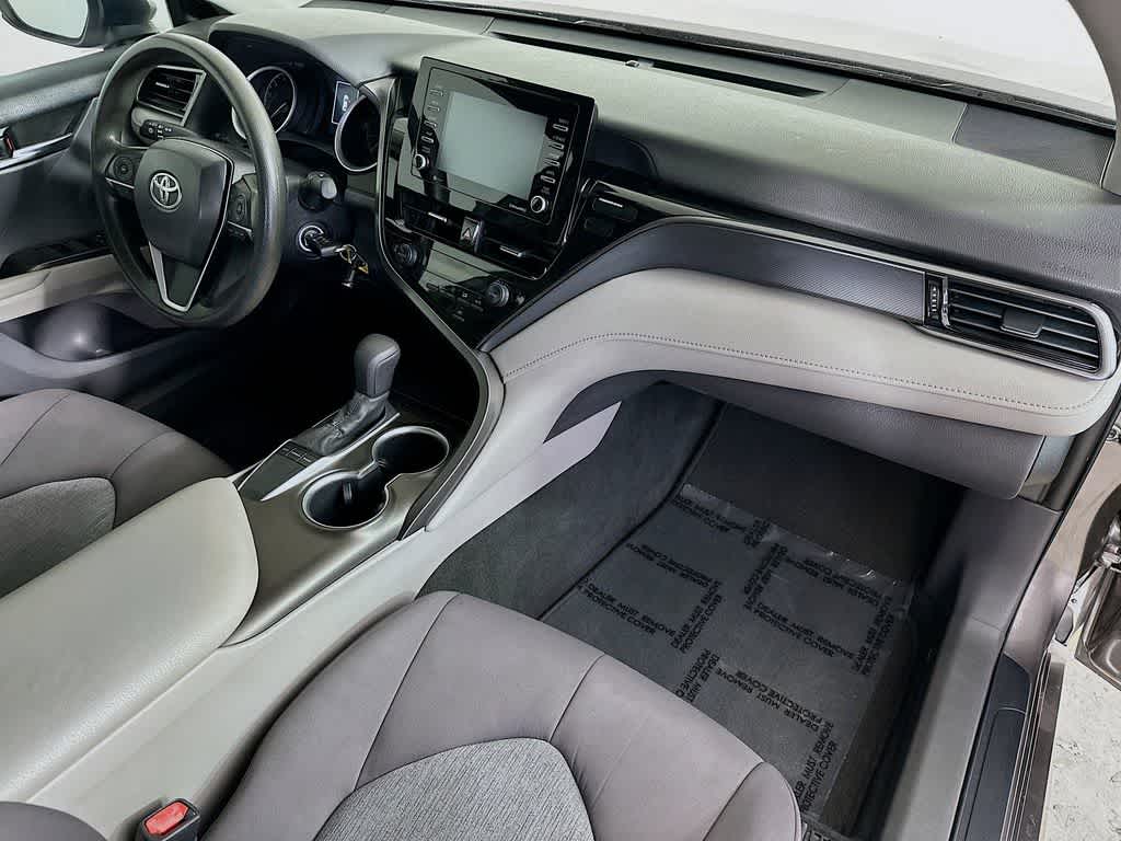 Thumbnail: 2022 Toyota Camry - 30