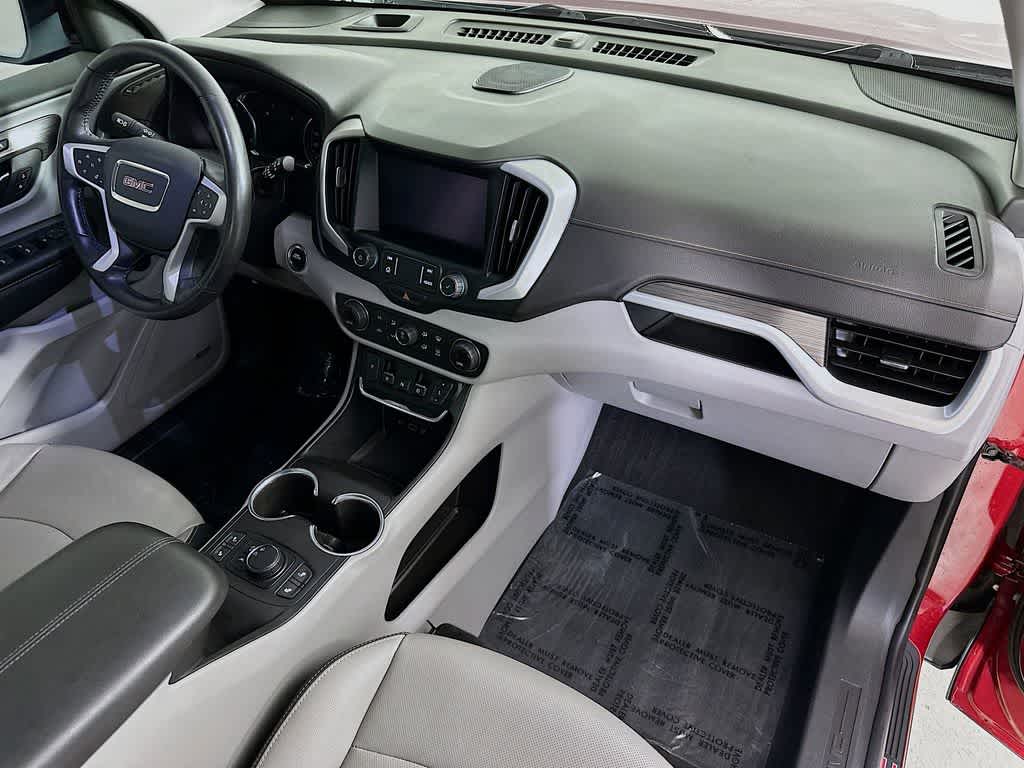 Thumbnail: 2020 GMC Terrain - 32