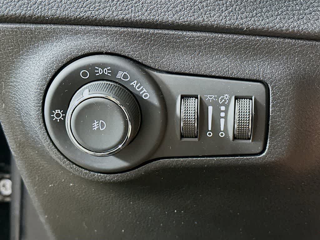 Thumbnail: 2019 Jeep Compass - 27