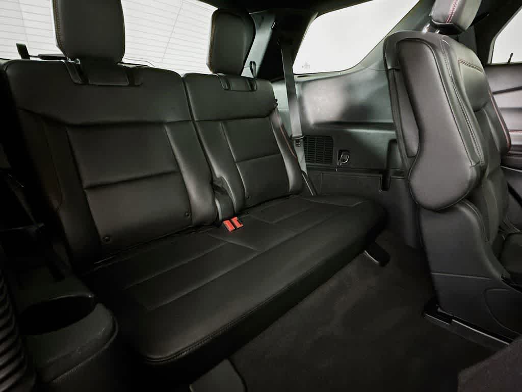 Thumbnail: 2022 Ford Explorer - 33