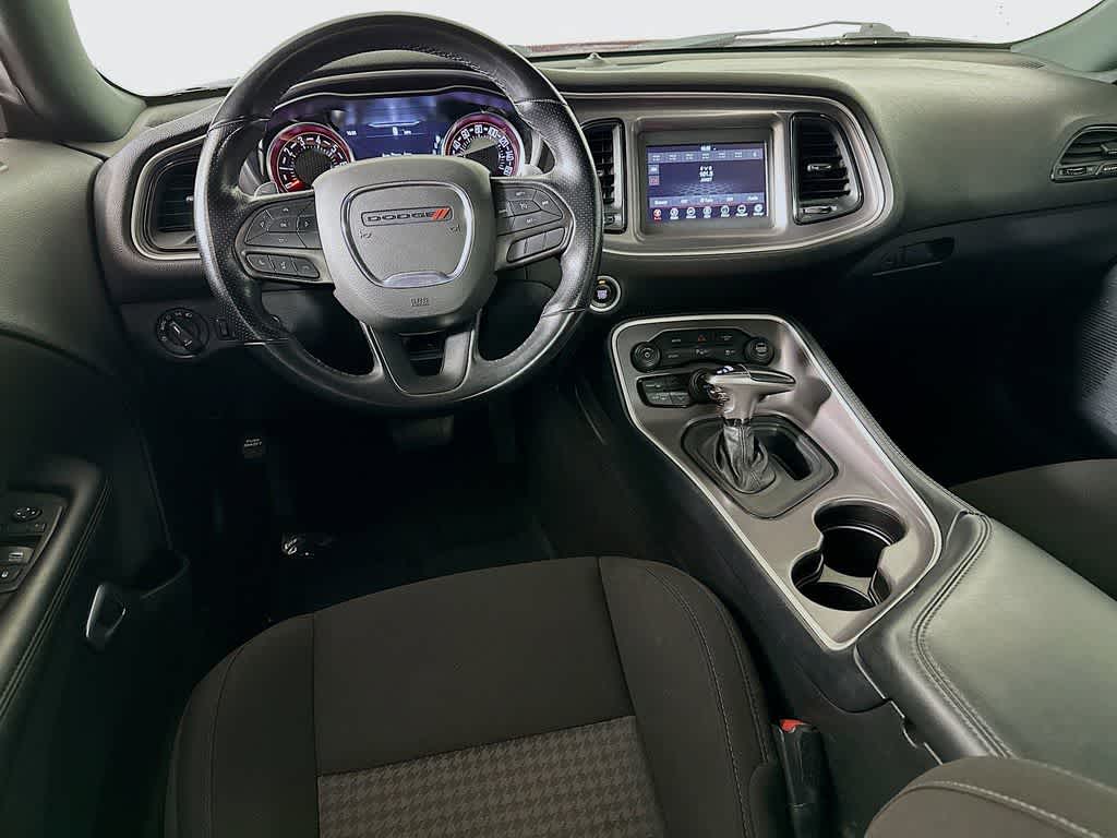 Thumbnail: 2022 Dodge Challenger - 10
