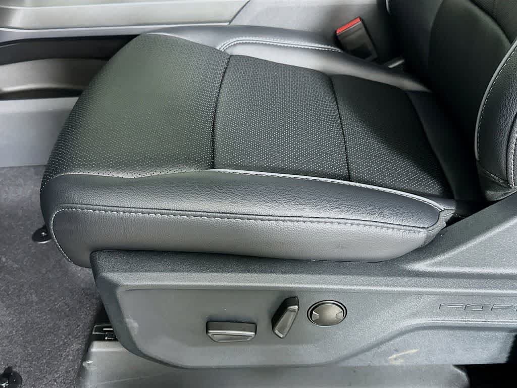 Thumbnail: 2025 Ford F-150 - 32