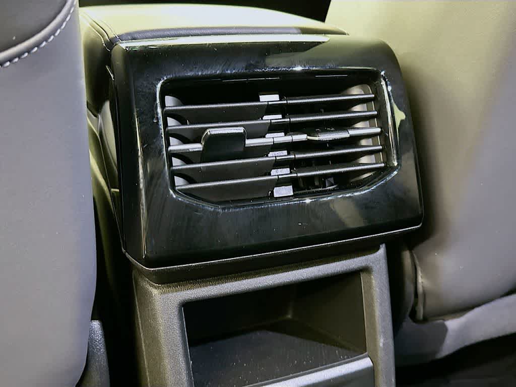 Thumbnail: 2023 Volkswagen ID.4 - 13