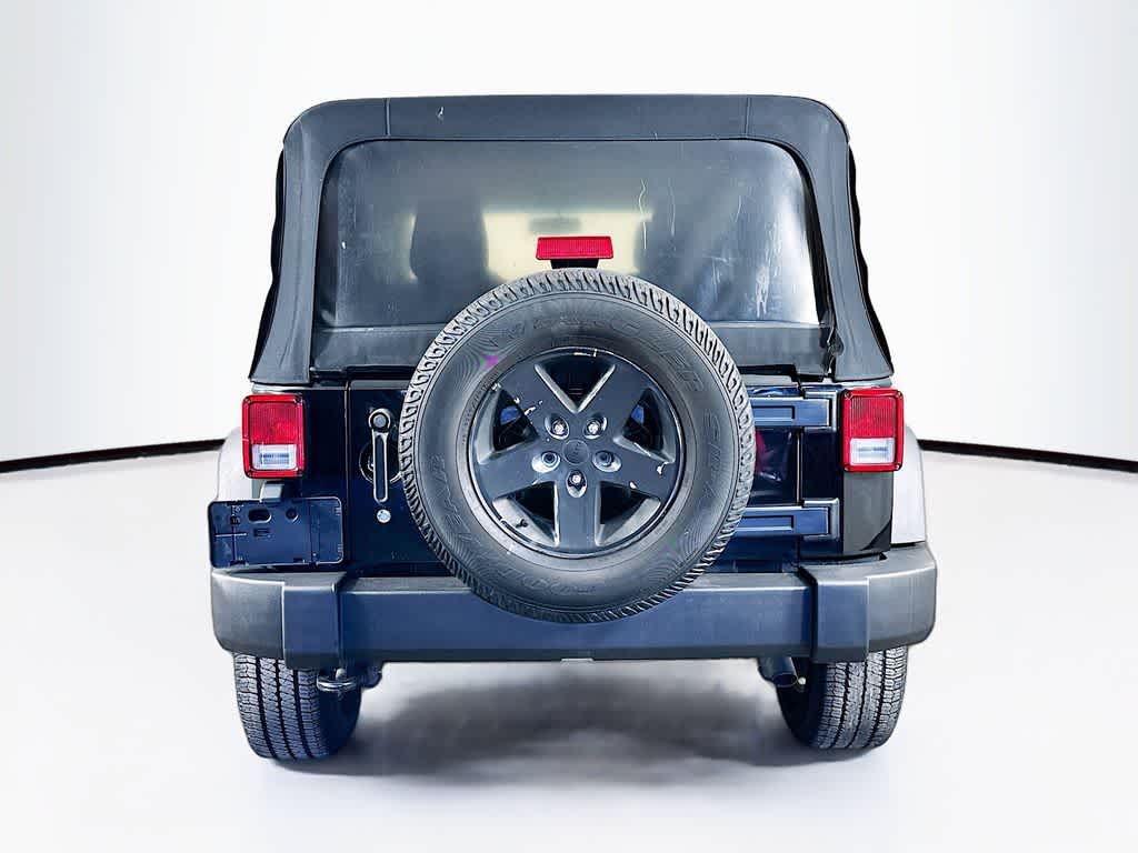 Thumbnail: 2016 Jeep Wrangler - 5