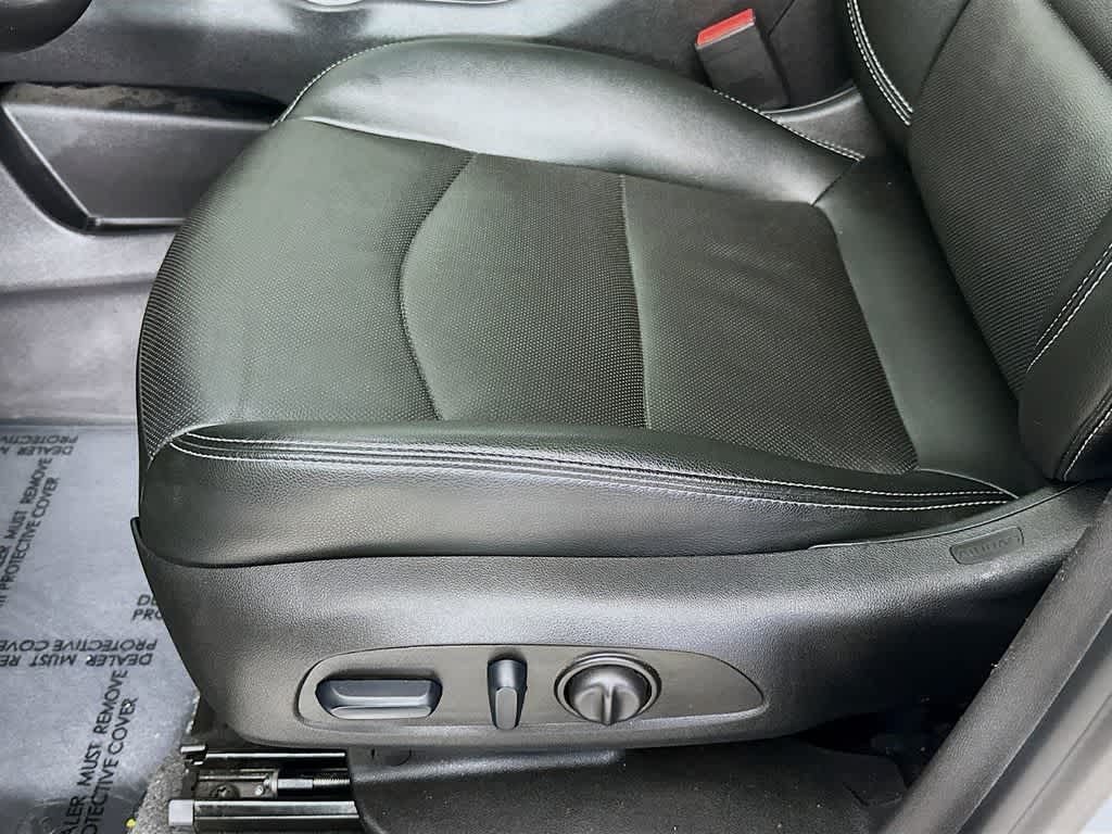 Thumbnail: 2024 GMC Terrain - 29