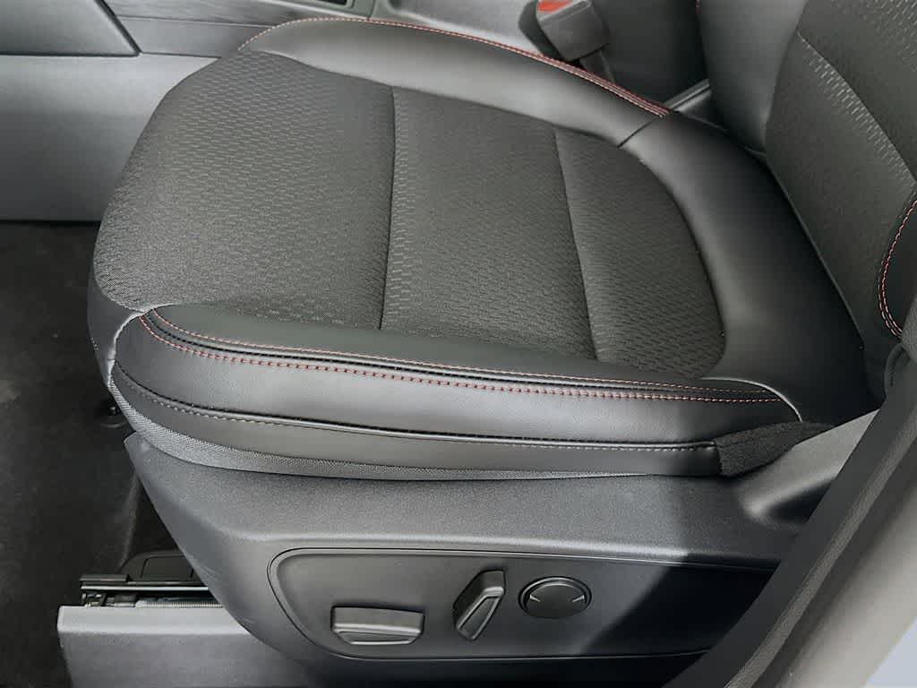 Thumbnail: 2025 Ford Escape - 30