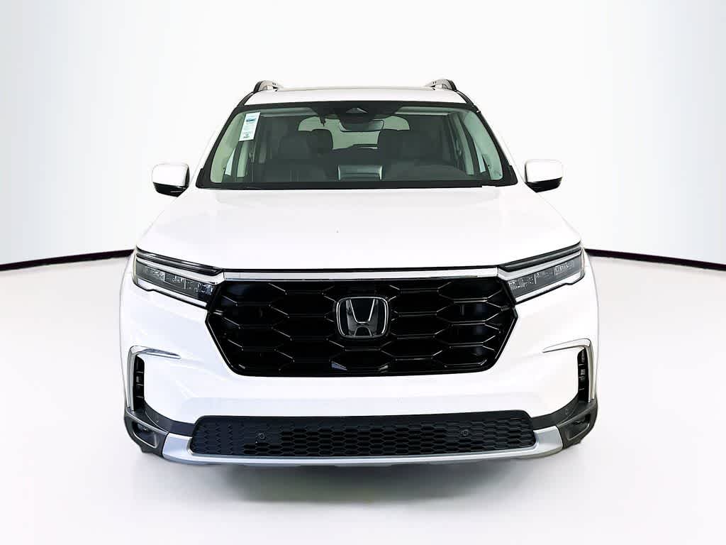 2025 Honda Pilot Touring 6