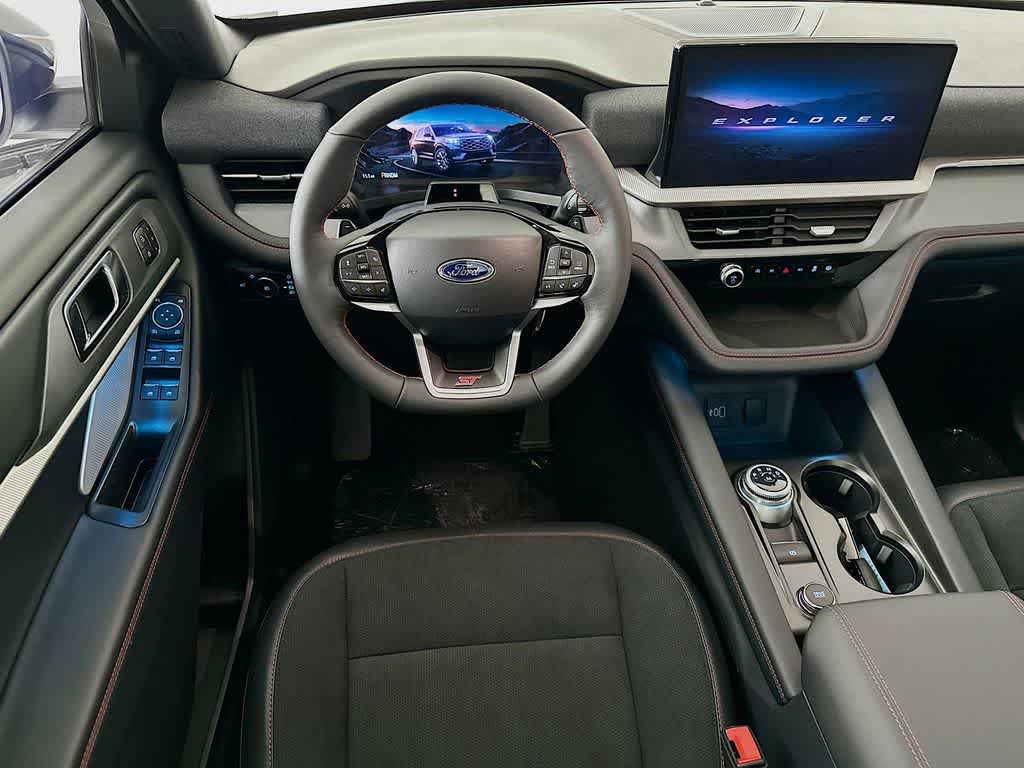 Thumbnail: 2026 Ford Explorer - 9