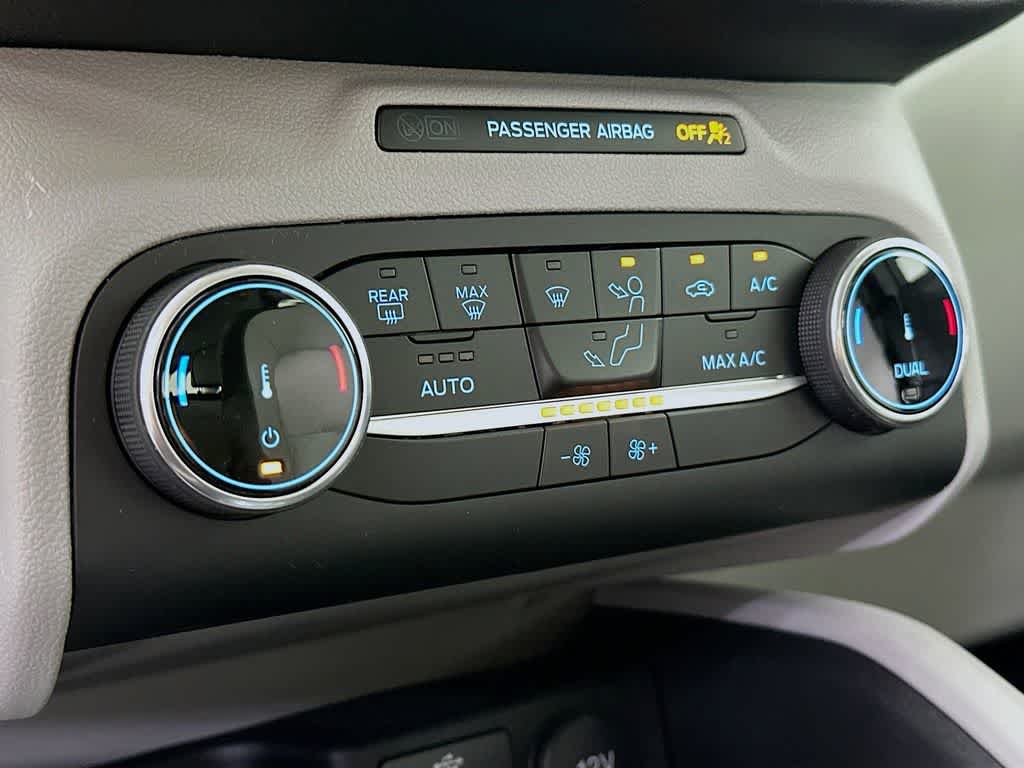 Thumbnail: 2026 Ford Escape - 18