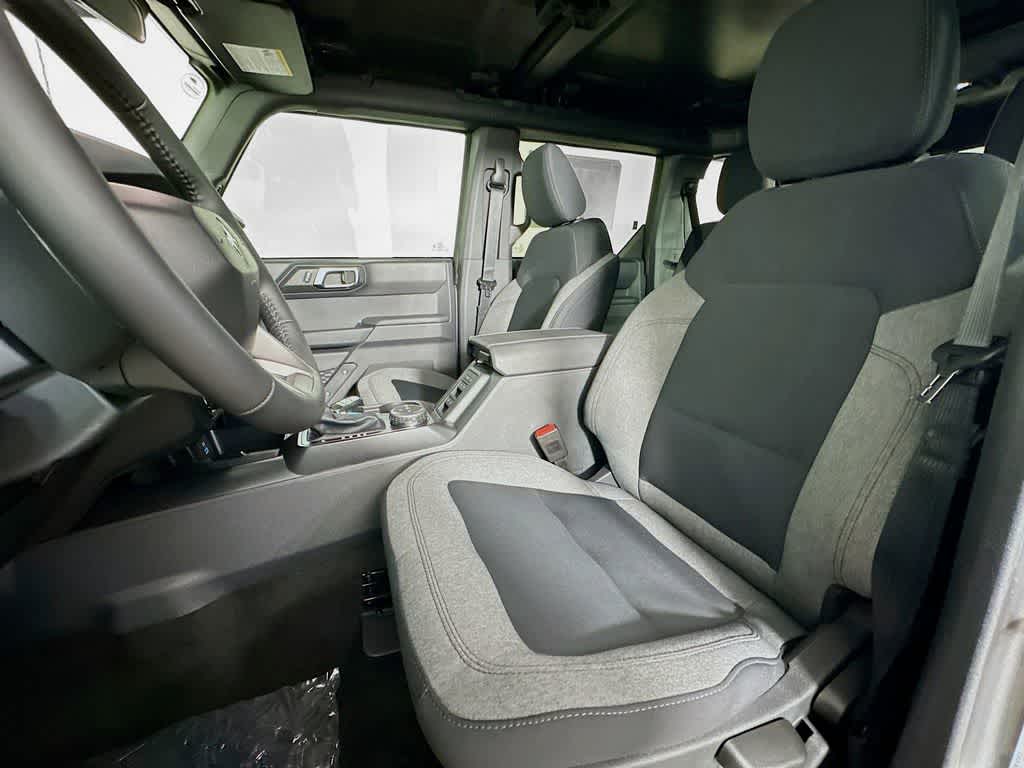 Thumbnail: 2025 Ford Bronco - 12