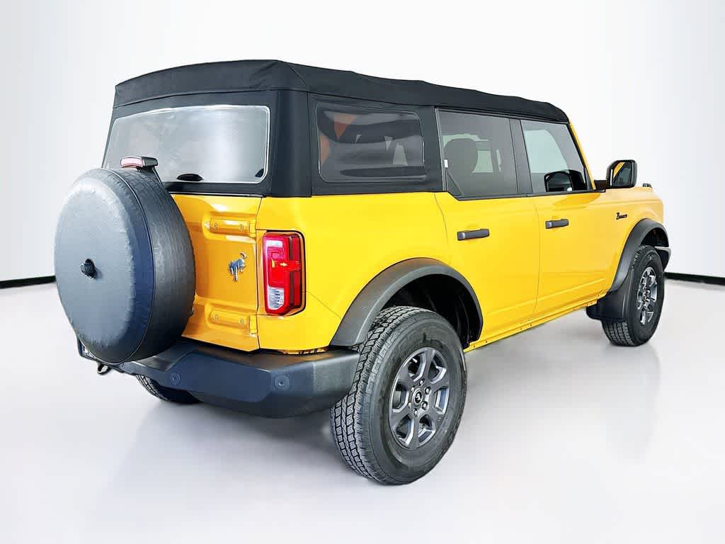 Thumbnail: 2022 Ford Bronco - 23
