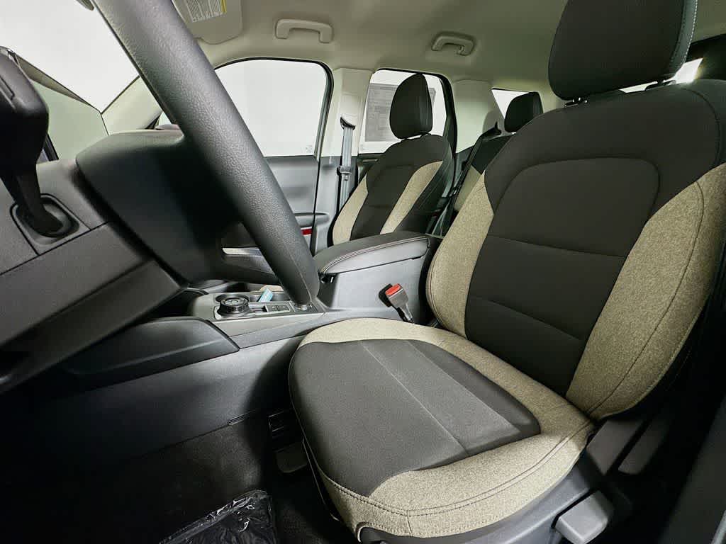 Thumbnail: 2025 Ford Bronco Sport - 12