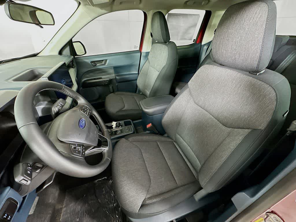 Thumbnail: 2025 Ford Maverick - 12