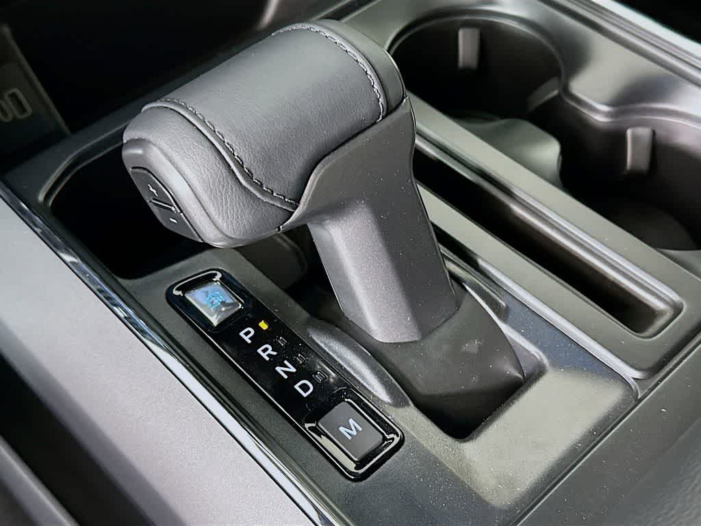 Thumbnail: 2025 Ford F-150 - 19