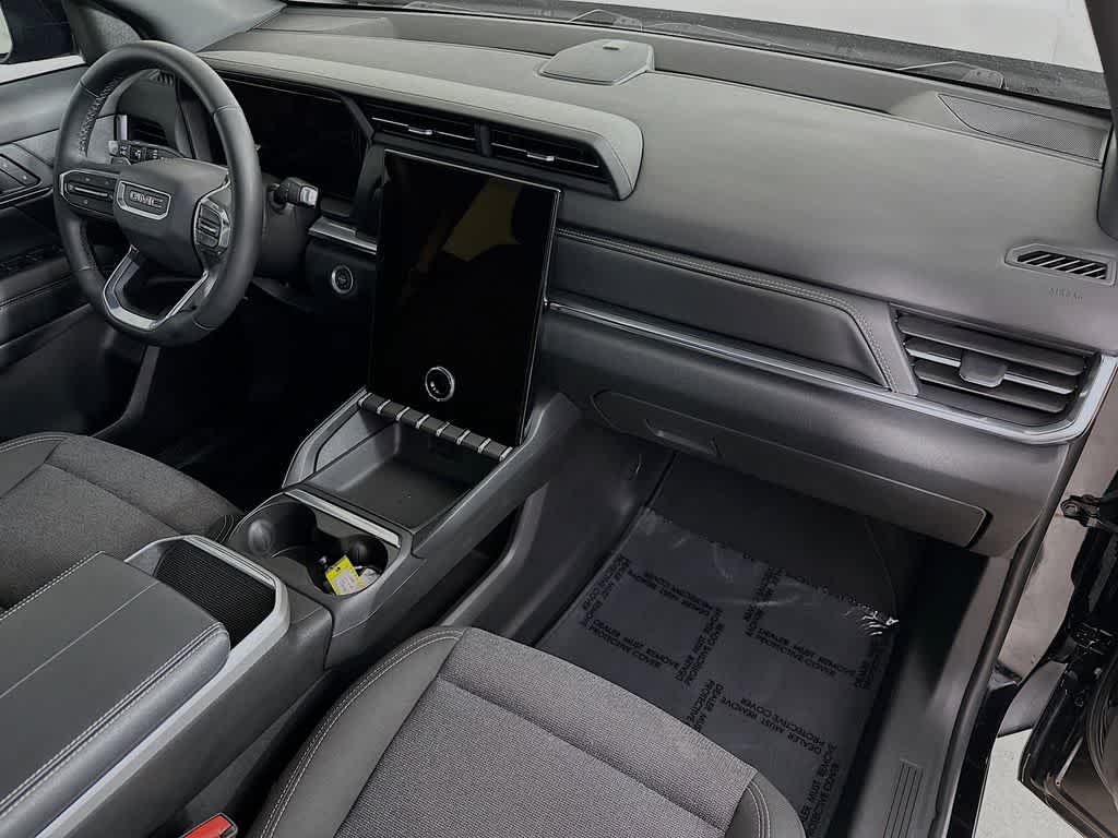 Thumbnail: 2025 GMC Terrain - 32