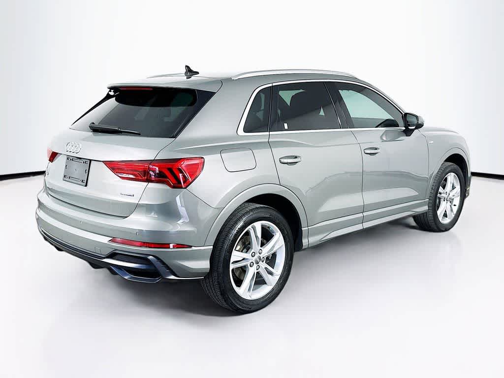 Thumbnail: 2020 Audi Q3 - 25