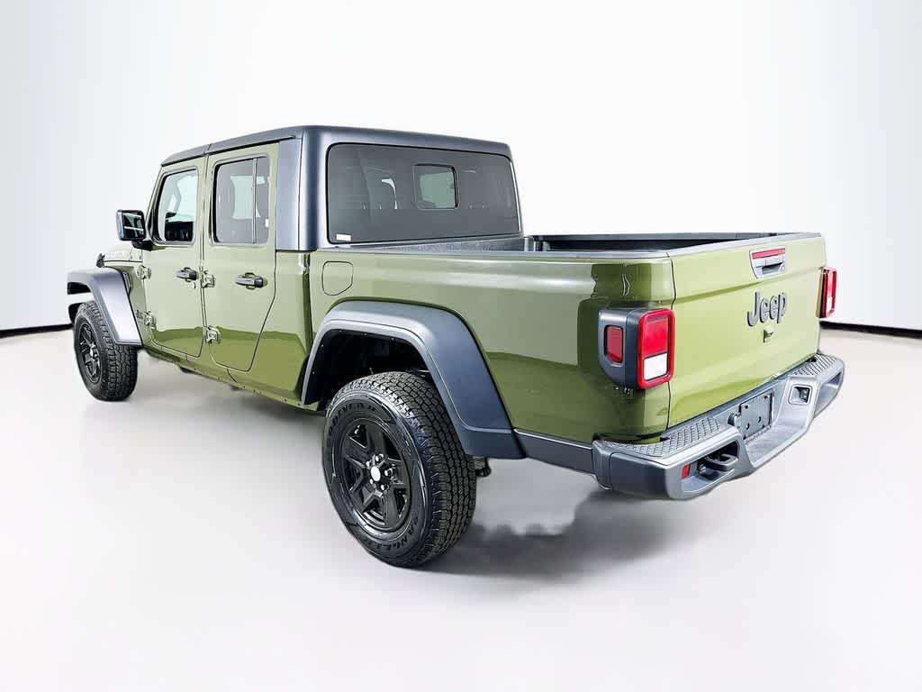 Thumbnail: 2023 Jeep Gladiator - 4