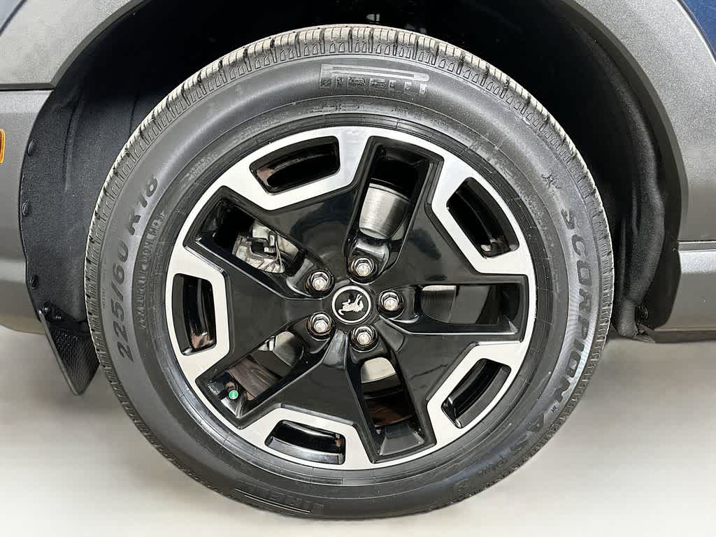 Thumbnail: 2021 Ford Bronco Sport - 8