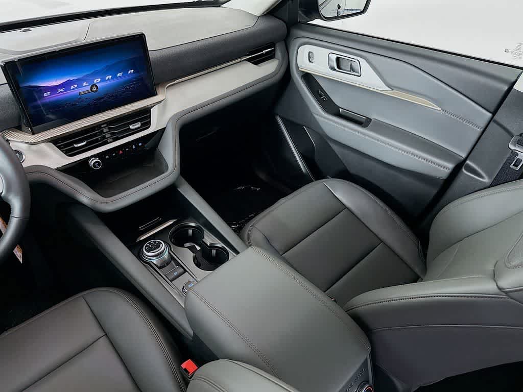 Thumbnail: 2025 Ford Explorer - 11