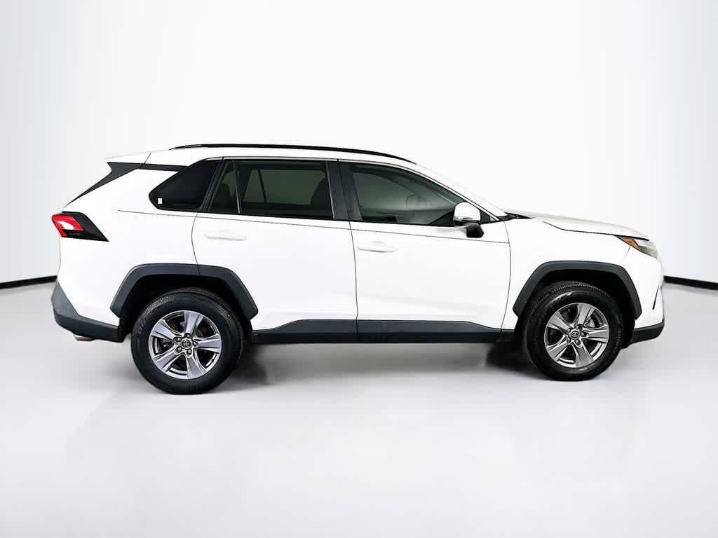 Thumbnail: 2022 Toyota RAV4 - 26