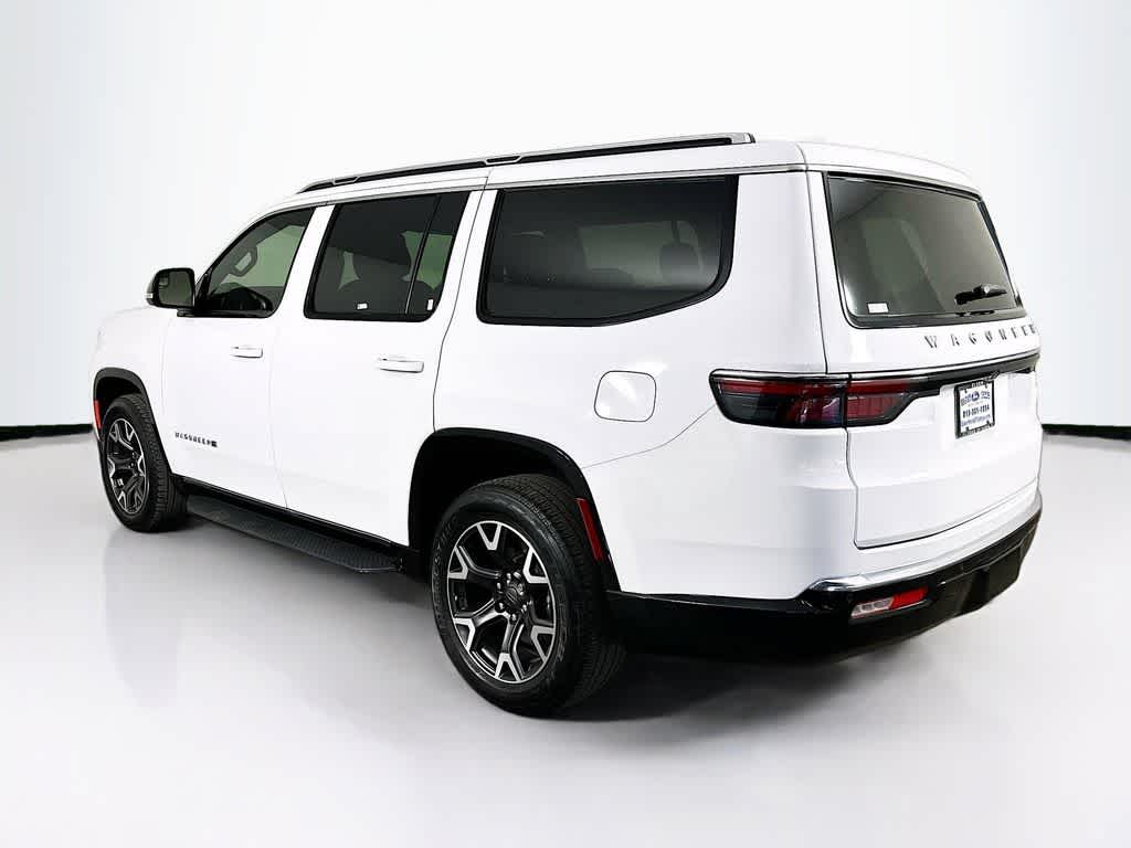 Thumbnail: 2023 Jeep Wagoneer - 4