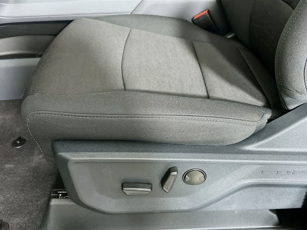 Thumbnail: 2025 Ford F-150 - 31