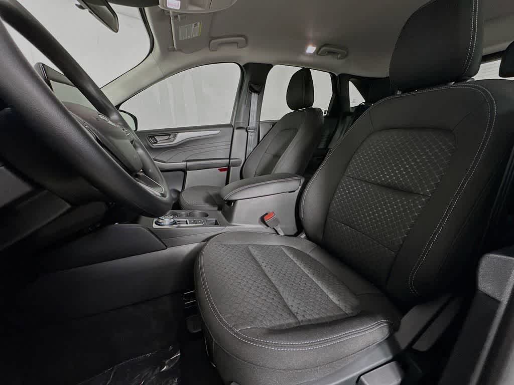 Thumbnail: 2025 Ford Escape - 12