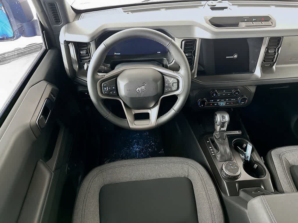 Thumbnail: 2025 Ford Bronco - 10