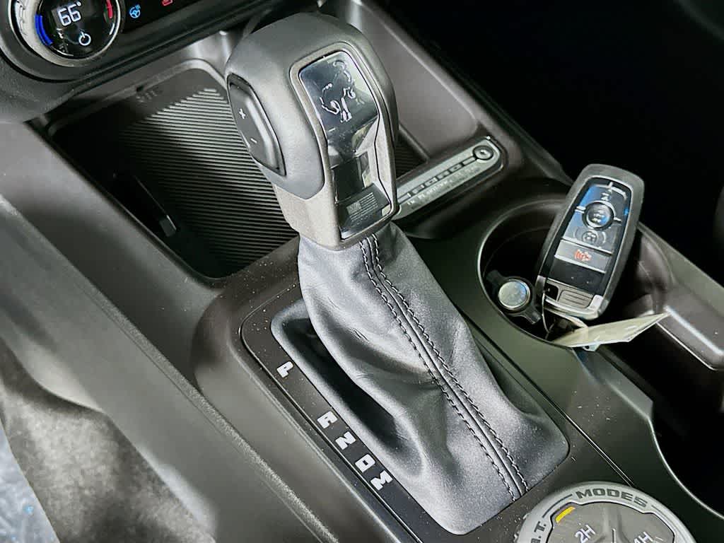 Thumbnail: 2025 Ford Bronco - 19