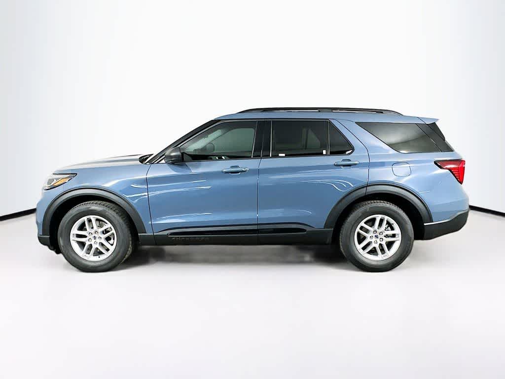 Thumbnail: 2026 Ford Explorer - 3