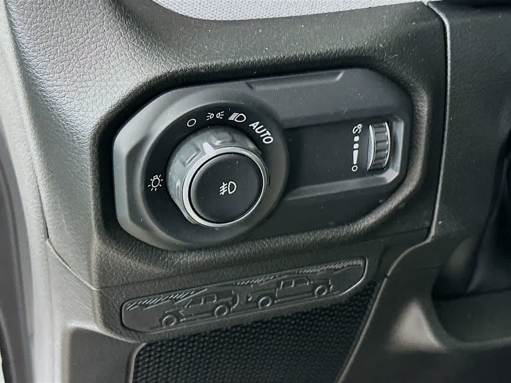 Thumbnail: 2024 Jeep Wrangler - 27