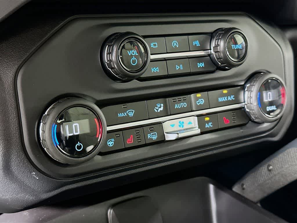 Thumbnail: 2024 Ford Bronco - 17
