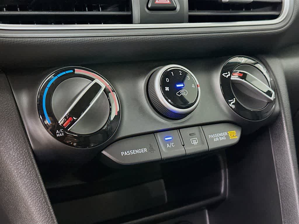 Thumbnail: 2020 Hyundai Kona - 16