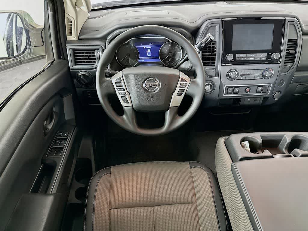 Thumbnail: 2021 Nissan Titan - 10