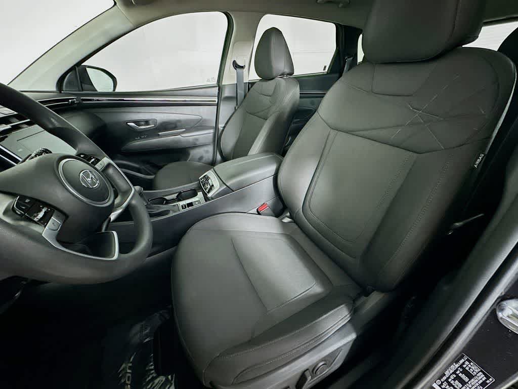 Thumbnail: 2022 Hyundai Tucson - 12