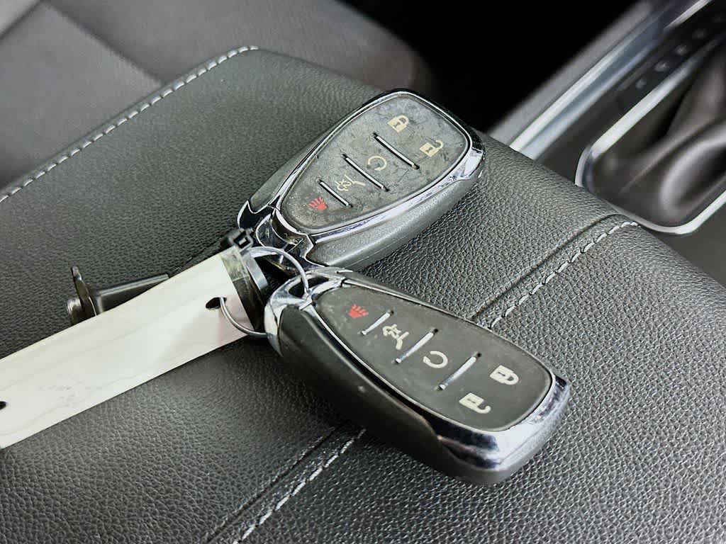 Thumbnail: 2023 Chevrolet Traverse - 22