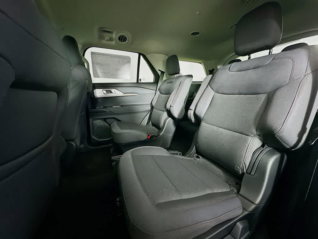 Thumbnail: 2026 Ford Explorer - 12