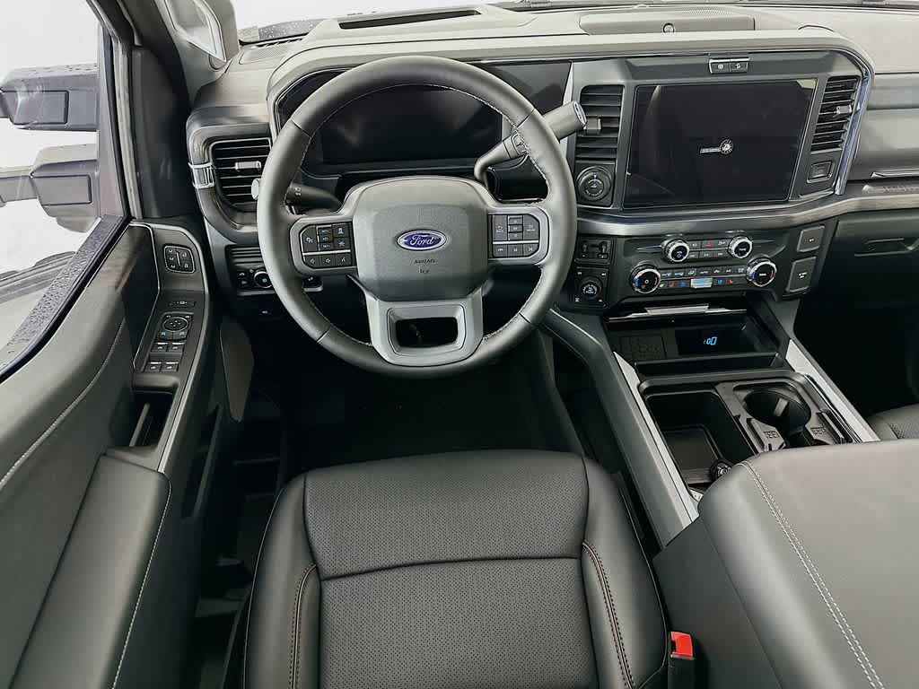 2025 Ford F-250  10
