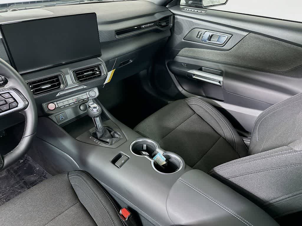 Thumbnail: 2026 Ford Mustang - 10