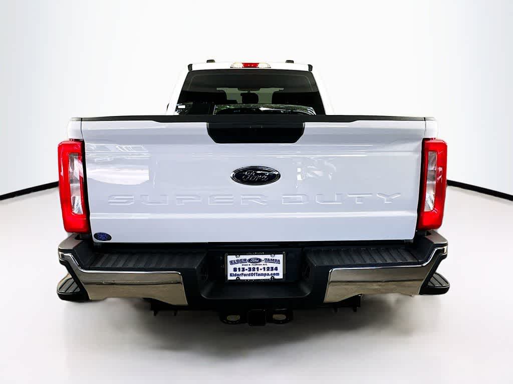 2025 Ford F-250  5