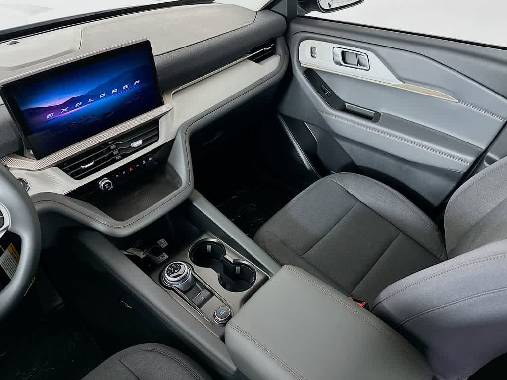 Thumbnail: 2026 Ford Explorer - 10