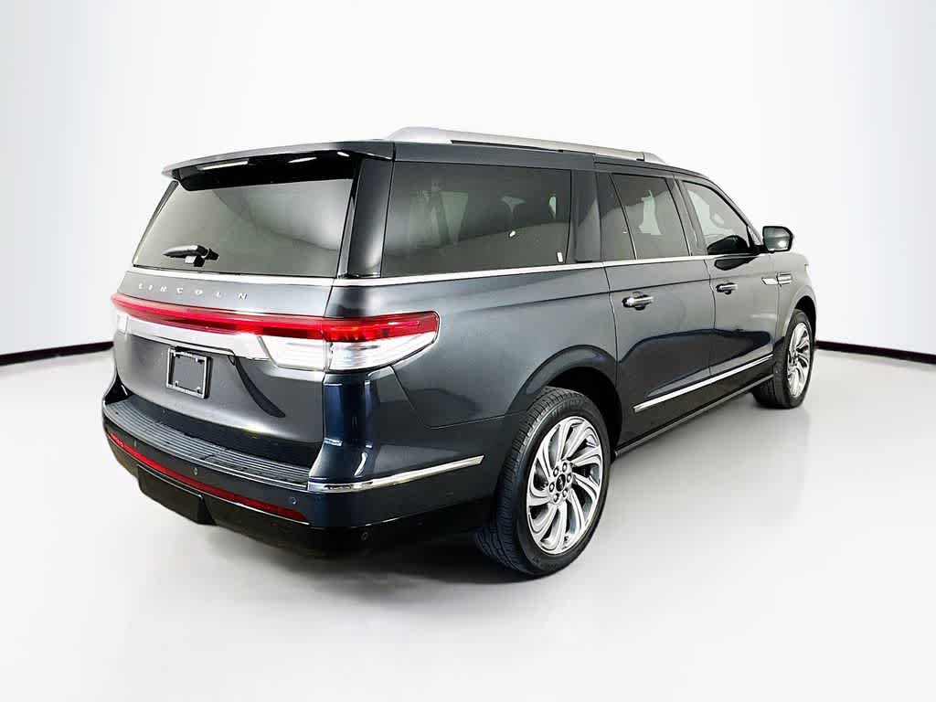 2022 Lincoln Navigator L Reserve 24