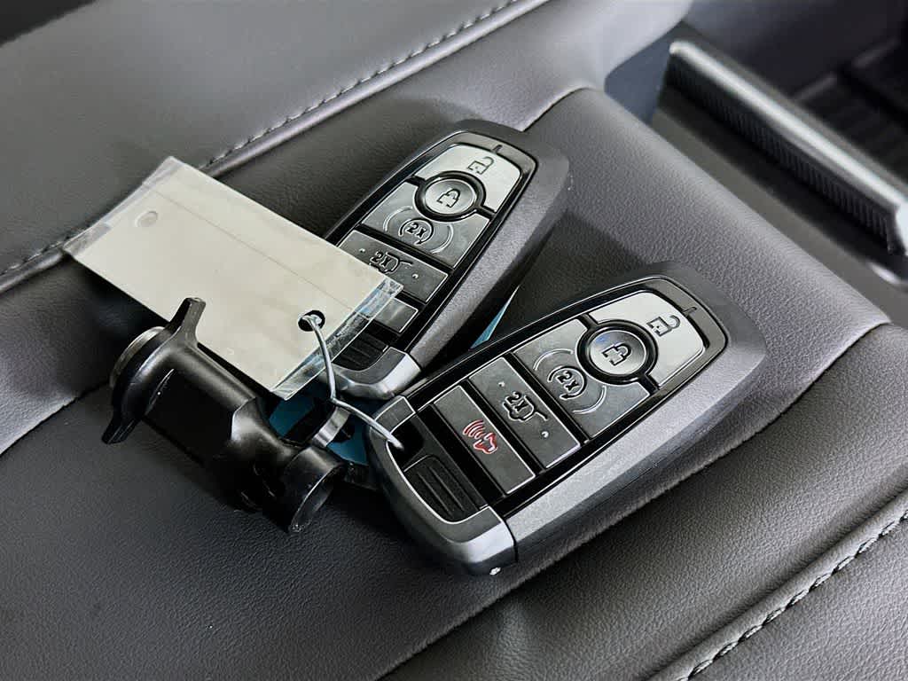 Thumbnail: 2026 Ford Expedition - 21