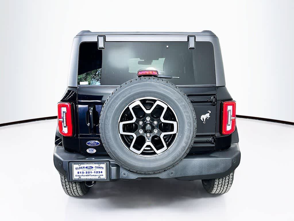 2025 Ford Bronco Outer Banks 5
