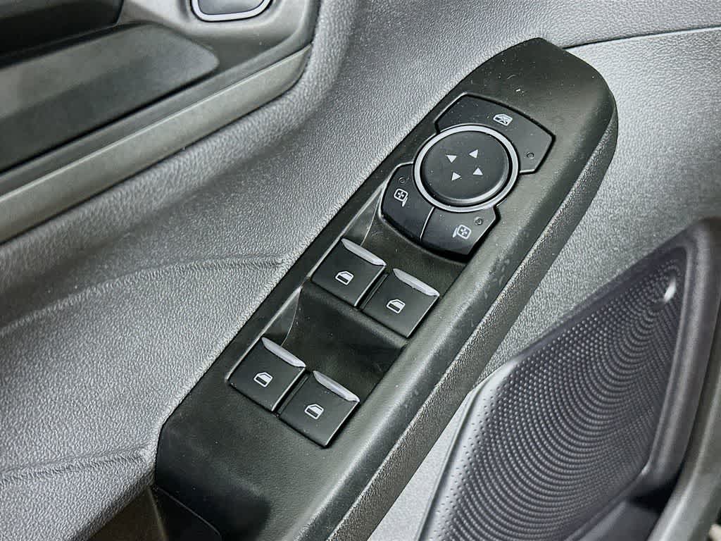 Thumbnail: 2023 Ford Escape - 28