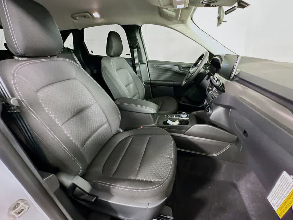 Thumbnail: 2026 Ford Escape - 15