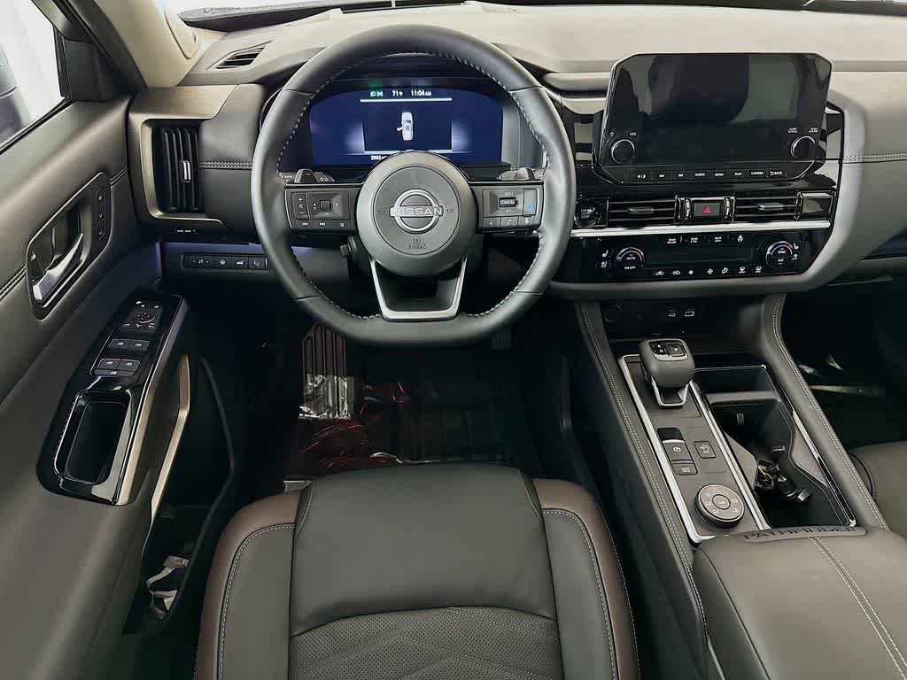 Thumbnail: 2025 Nissan Pathfinder - 9